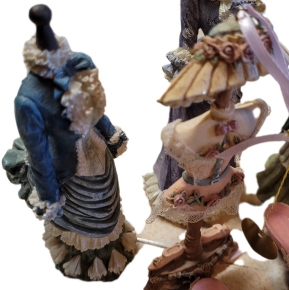 Louis Nichole and K's Collection Dress Figure Dolls and Chantilly Shoes - Picture 4 of 4